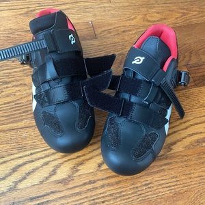 Peloton shoes size 42